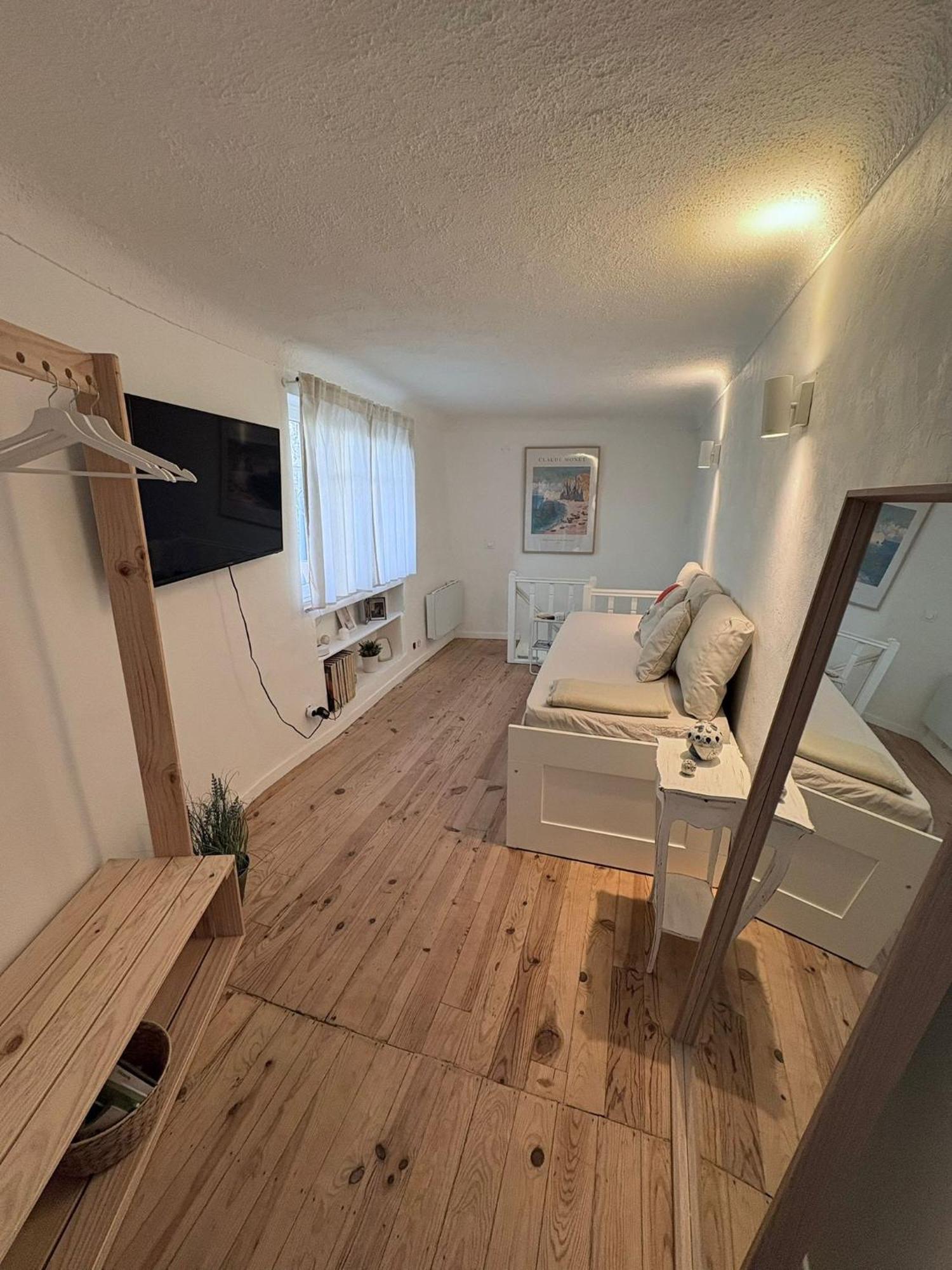 Duplex Au Pied Du Chateau Cagnes-sur-Mer Exterior foto